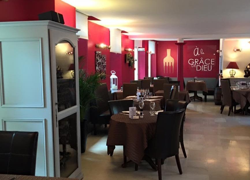 Hotel A La Grace De Dieu Brie-Comte-Robert Buitenkant foto